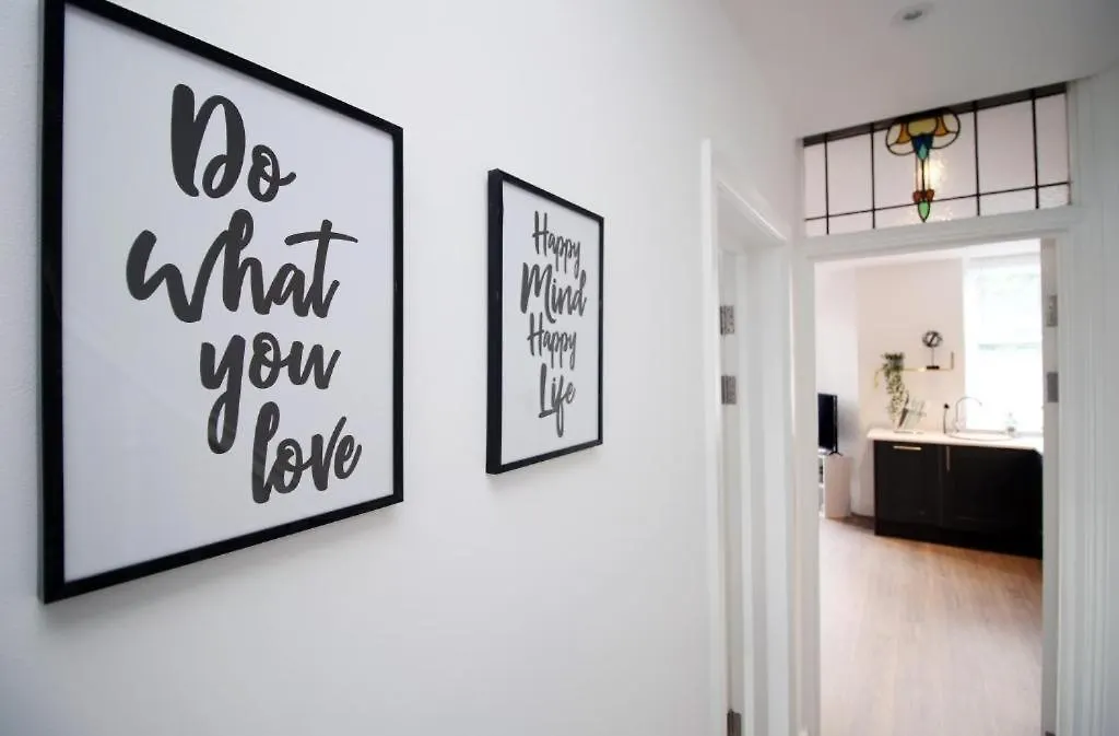 Chic 3-Bed Stay Near Cardiff'S Top Sights Apartment